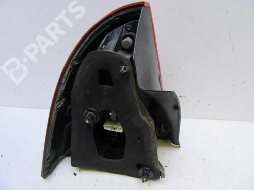 Right taillight CITROËN C5 II (RC_) 2.0 HDi (RCRHRH) | BP9819996C35 