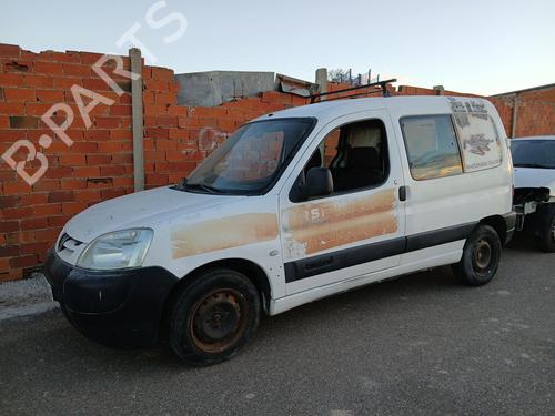 Used Parts CITROËN BERLINGO / BERLINGO FIRST Box Body/MPV (M_) 1.9 D 70 (MBWJZ, MCWJZ) (69 hp) 4349117