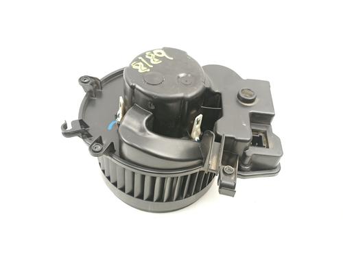 Ventilator motor MERCEDES-BENZ C-CLASS (W203) C 220 CDI (203.006, 203.008) (143 hp) 18474666