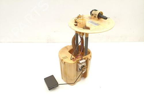Used Fuel pump TOYOTA AVENSIS Estate (_T27_) 2.0 D-4D (ADT270_, ADT270R) (126 hp) 18243272