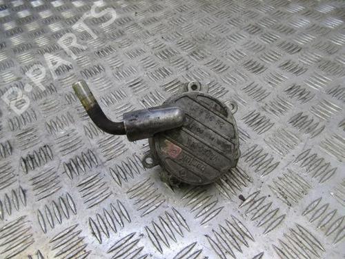 Used Vacuum pump MERCEDES-BENZ C-CLASS Coupe (CL203) [2001-2011]  20119740