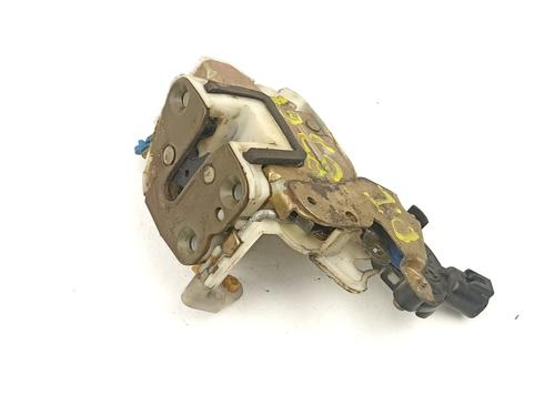 Used Front left lock NISSAN PRIMERA (P10) 2.0 16V (116 hp) 20725685