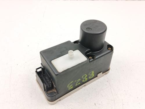 Used Central lock pump VW POLO (6N2) [1999-2001]  30149822