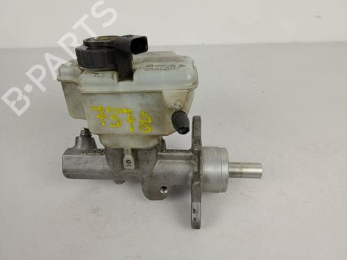 Used Brake master cylinder Brake master cylinder 37441393 37441393