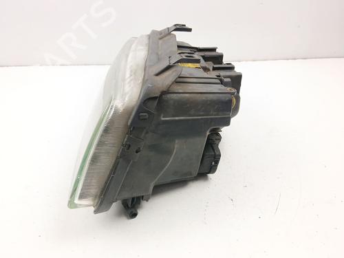 Right headlight AUDI A4 B5 (8D2) 2.6 quattro | BP32529900C29