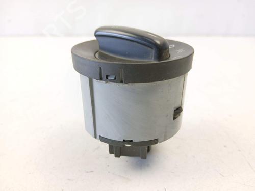 Headlight switch SKODA YETI (5L) 2.0 TDI 4x4 | BP33027585I24 - Image 4