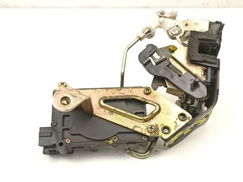 Rear right lock HYUNDAI ACCENT II (LC) 1.5 CRDi | BP24228821C99 