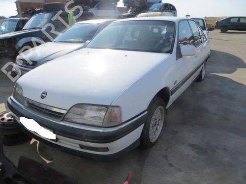 Used Parts OPEL OMEGA A (V87)  2.6 i (F19, M19, N19)  1057247