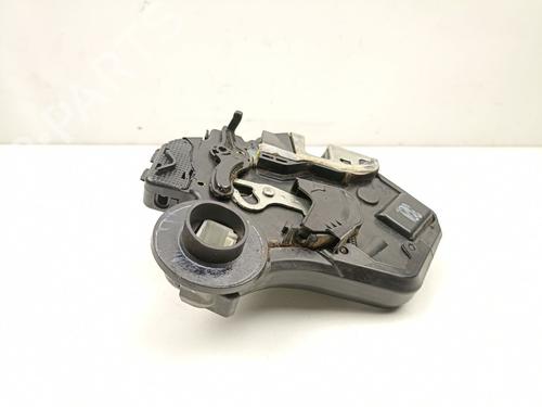 Rear left lock TOYOTA AVENSIS Estate (_T25_) 2.0 D-4D (ADT250_, ADT250R) | BP16702530C100 
