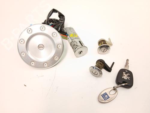 Used Ignition barrel Ignition barrel PEUGEOT 206 Hatchback (2A/C) 1.4 i (75 hp) 36755174 36755174