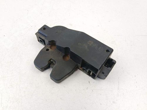 tailgate-lock-citroen-c5-i-dc_-2001-2002-2003-2004-2005-27278464 main image