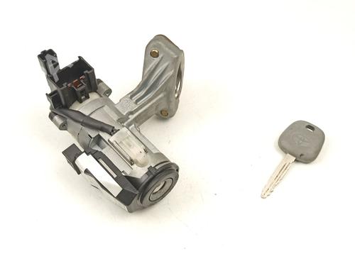 Used Ignition barrel TOYOTA COROLLA (_E12_) 1.6 VVT-i (ZZE121_, ZZE121R) (110 hp) 23337746