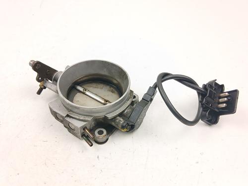 Drosselklappe für MERCEDES-BENZ 124 Saloon (W124) 300 E (124.030) (180 hp) 31814889