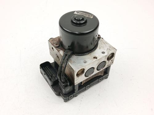 Used ABS pump VW POLO (6N2) 1.4 TDI (75 hp) 28019645