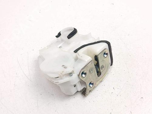 front-right-lock-mitsubishi-asx-ga_w_-2009-35794043 main image
