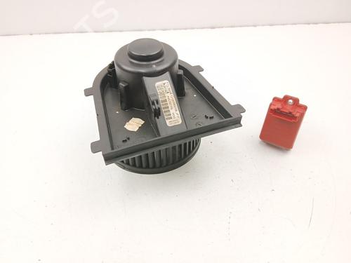 heater-blower-motor-audi-a3-8l1-1996-1997-1998-1999-2000-2001-2002-2003-2004-2005-2006-32424831 main image