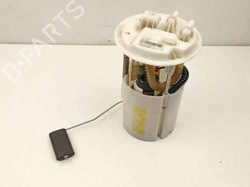fuel-pump-renault-megane-iii-hatchback-bz01_-b3_-15-dci-bz09-bz0d-bz1w-bz29-bz14-172026141r-0580203120-2008-16766486 main image