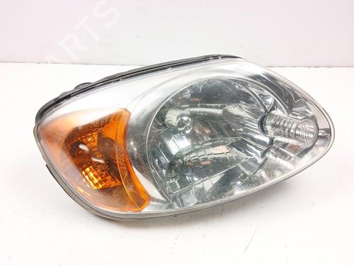 Used Right headlight HYUNDAI ACCENT II Saloon (LC) 1.6 (105 hp) 30972502