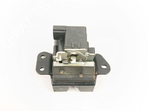 Tailgate lock KIA CEE'D SW (ED) 1.6 CRDi 115 | BP30147999C101