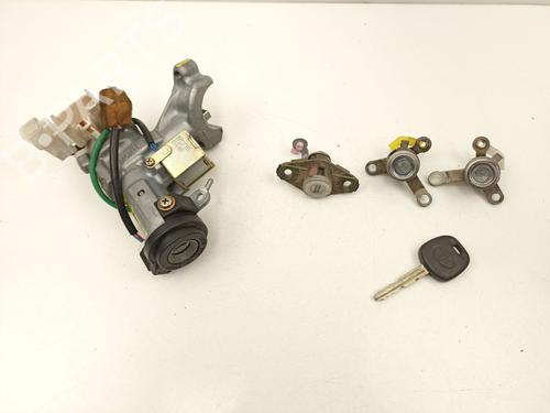Used Ignition barrel TOYOTA PRIUS Saloon (_W1_) [2000-2004]  25772567