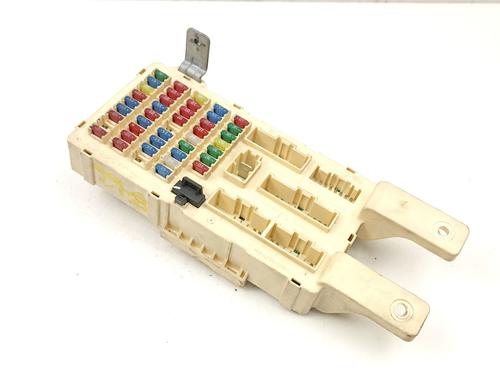 Used Fuse box HYUNDAI SANTA FÉ II (CM) 2.2 CRDi GLS 4x4 (150 hp) 24140753