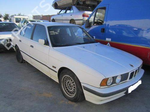 Used Parts BMW 5 (E34)  525 i 24V  1330476