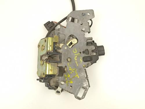 Rear left lock CHRYSLER VOYAGER IV (RG, RS) 2.5 CRD | BP13903226C100 