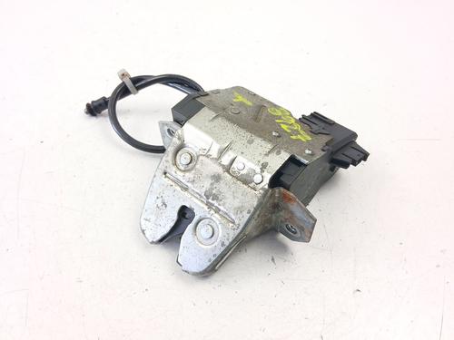 tailgate-lock-mercedes-benz-c-class-coupe-cl203-2001-2002-2003-2004-2005-2006-2007-2008-2009-2010-2011-32426410 main image