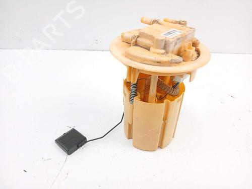 Used Fuel pump Fuel pump 39025247 39025247