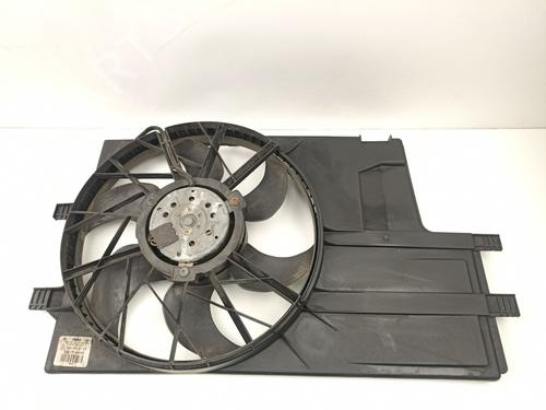 Used Radiator fan MERCEDES-BENZ A-CLASS (W168) A 170 CDI (168.008) (90 hp) 16929725
