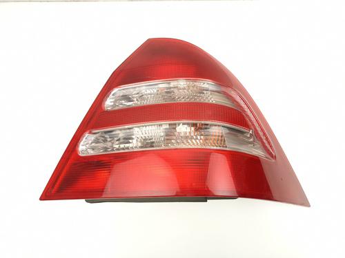 Right taillight MERCEDES-BENZ C-CLASS (W203) C 240 (203.061) | BP14833552C35 