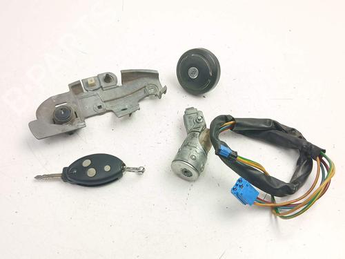 ignition-barrel-citroen-c5-i-dc_-2001-2002-2003-2004-2005-35771178 main image
