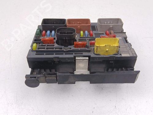 Fuse box CITROËN C5 III (RD_) 2.0 HDi 140 (RDRHF8, RDRHFA, RDRHA8, RDRHAJ) | BP29270751E1 - Image 3