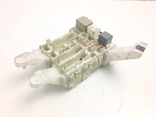 Used Fuse box Fuse box TOYOTA AURIS (_E15_) 2.2 D (ADE157_, ADE151_, ADE151R, ADE157R) (177 hp) 33410883 33410883