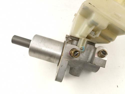 Brake master cylinder ROVER 75 (RJ) | BP37441475M77 - Image 4