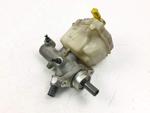 Used Brake master cylinder Brake master cylinder 37441909 37441909