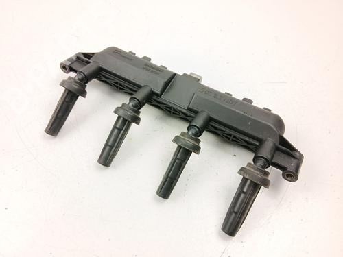 Used Ignition coil Ignition coil PEUGEOT 206 Hatchback (2A/C) 1.4 i (75 hp) 33130404 33130404