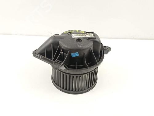 Used Heater blower motor Heater blower motor PEUGEOT 607 (9D, 9U) 2.2 HDi (133 hp) 13381390 13381390