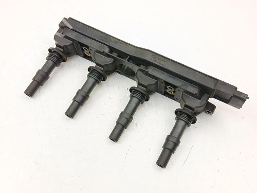 Used Ignition coil OPEL VECTRA B (J96) 1.8 i 16V (F19) (115 hp) 30703758