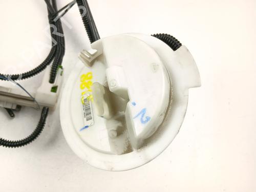 Fuel pump MERCEDES-BENZ C-CLASS T-Model (S204) C 200 CDI (204.201) | BP30564103M76