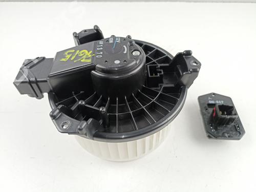 Ventilator motor TOYOTA YARIS (_P13_) 1.0 (KSP130) (72 hp) 10928032