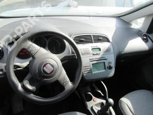 Steering column stalk SEAT TOLEDO III (5P2) 2.0 TDI 16V | BP20117742I23 