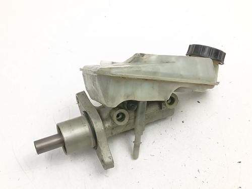 Used Brake master cylinder Brake master cylinder 37442015 37442015