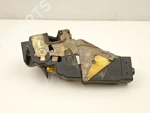 Front right lock MITSUBISHI CARISMA (DA_) 1.6 (DA1A) | BP13913637C97 