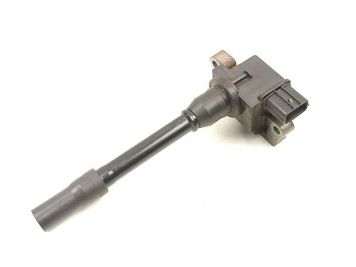 Used Ignition coil MITSUBISHI CARISMA (DA_) [1995-2006]  23662880