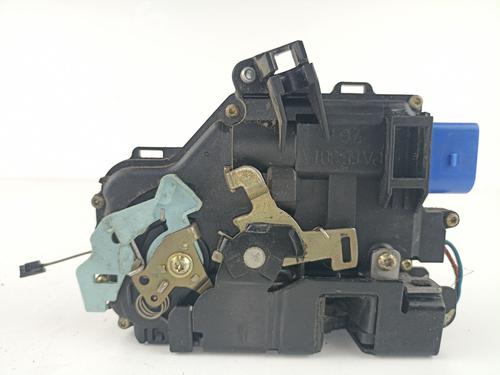 Front left lock VW CADDY III MPV (2KB, 2KJ, 2CB, 2CJ) 1.9 TDI | BP10183206C98 