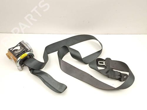 rear-right-seatbelt-renault-kadjar-ha_-hl_-2015-24664722 main image