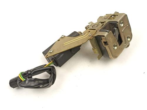 Used Front right lock Front right lock VOLVO 440 (445) 1.8 (90 hp) 23552246 23552246