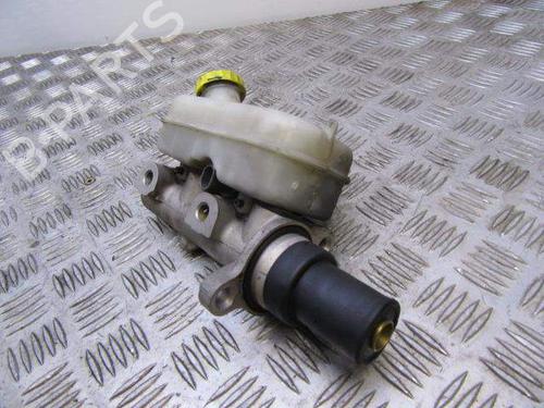 Used Brake master cylinder Brake master cylinder 37441302 37441302