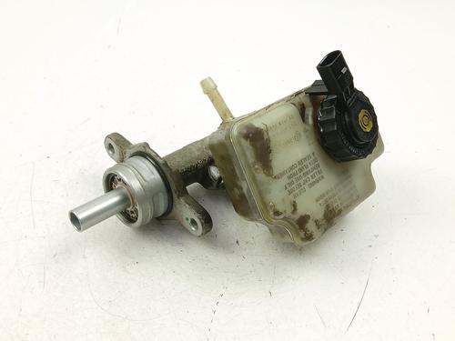 Used Brake master cylinder Brake master cylinder 37441938 37441938